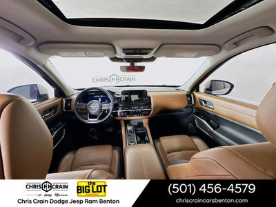 2023 Nissan Pathfinder Platinum 4WD