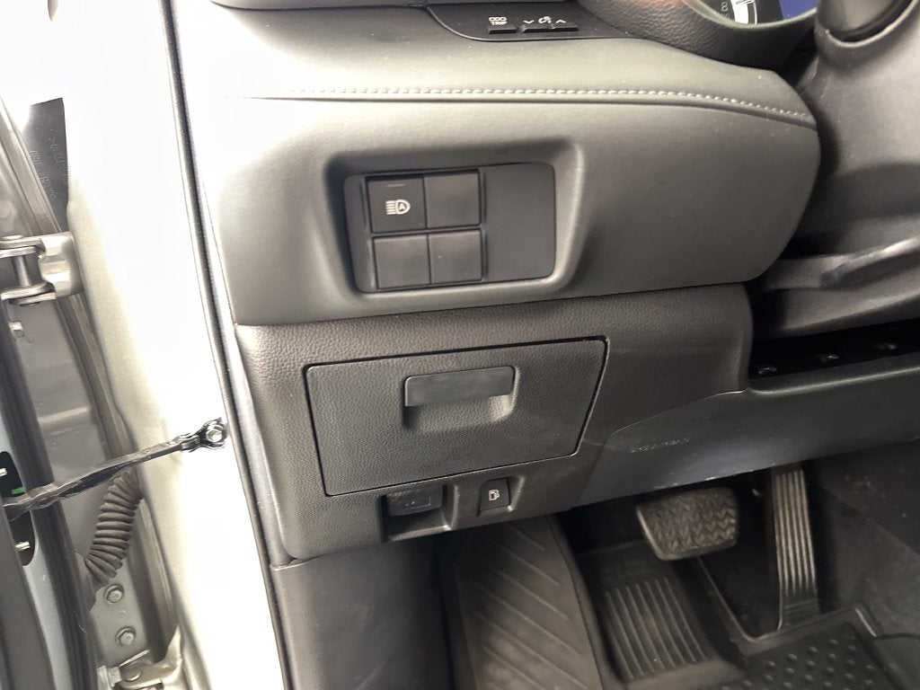 2020 Toyota Highlander L