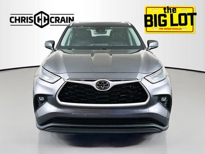 2022 Toyota Highlander XLE