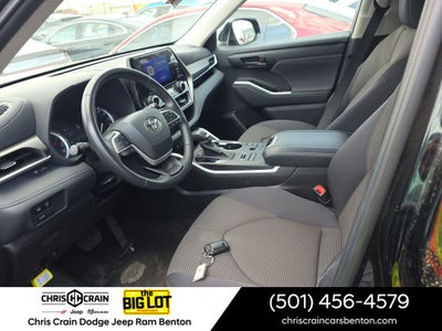 2024 Toyota Highlander XLE