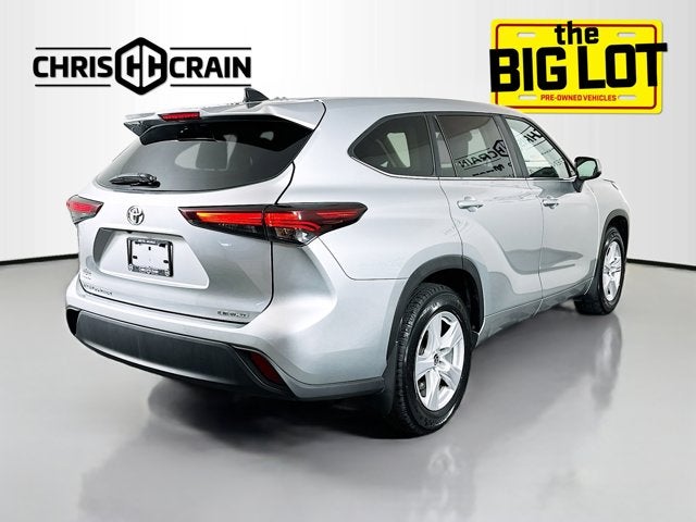 2024 Toyota Highlander LE