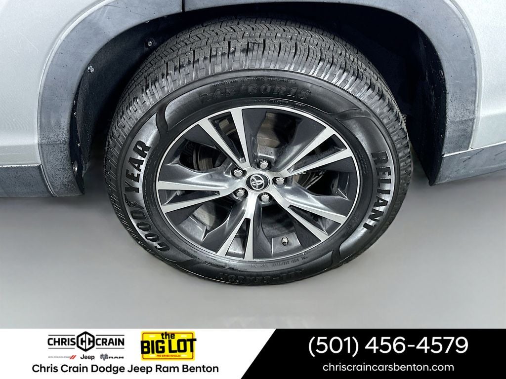 2019 Toyota Highlander LE