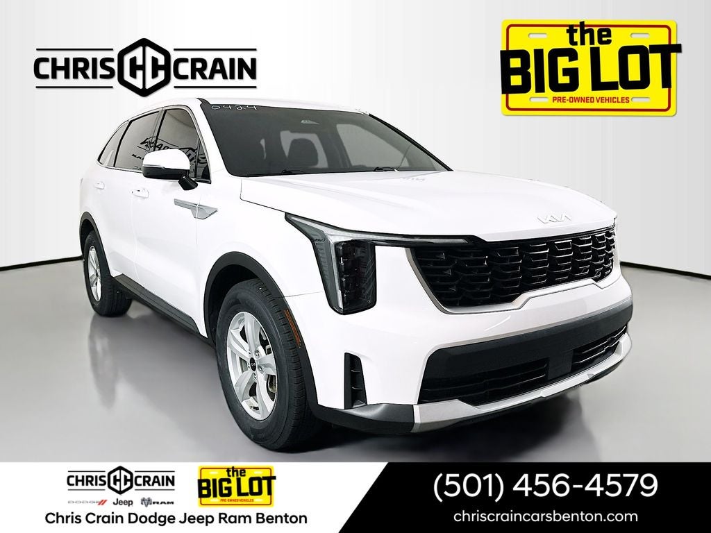 2024 Kia Sorento LX AT's photo