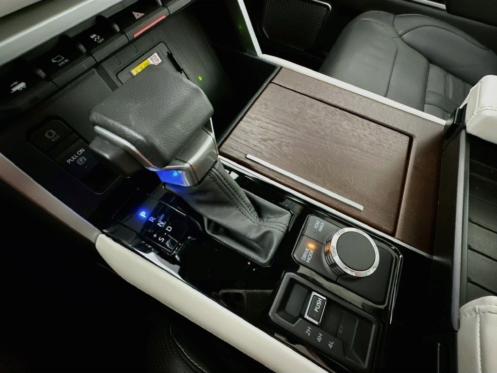 2024 Toyota Sequoia Capstone