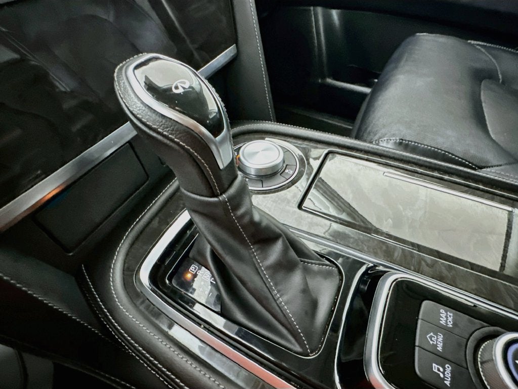 2024 INFINITI QX80 LUXE AWD