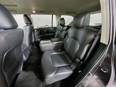 2024 INFINITI QX80 LUXE