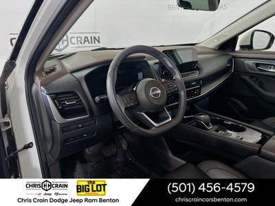 2023 Nissan Rogue Platinum FWD