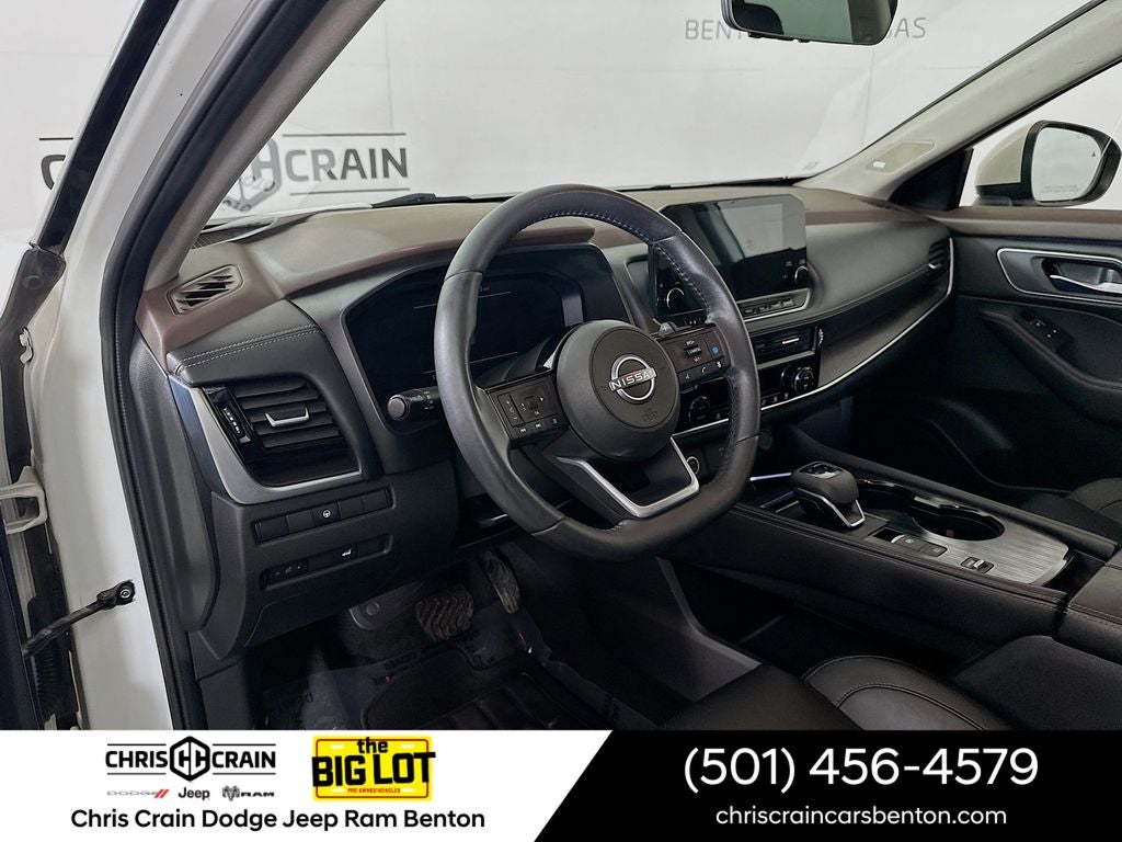 2023 Nissan Rogue Platinum FWD