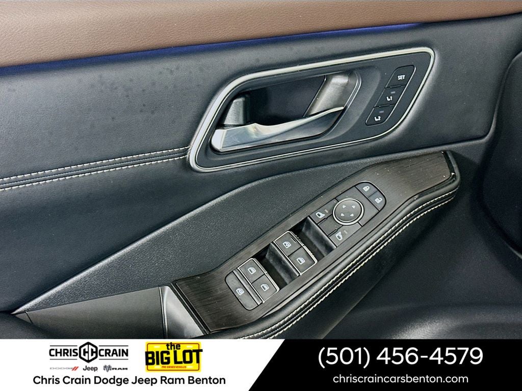 2023 Nissan Rogue Platinum FWD