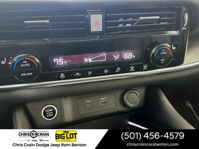 2023 Nissan Rogue Platinum FWD