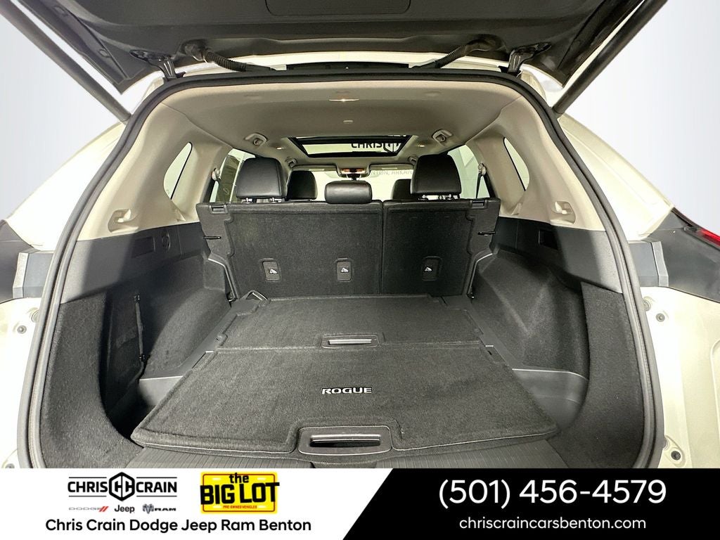 2023 Nissan Rogue Platinum FWD