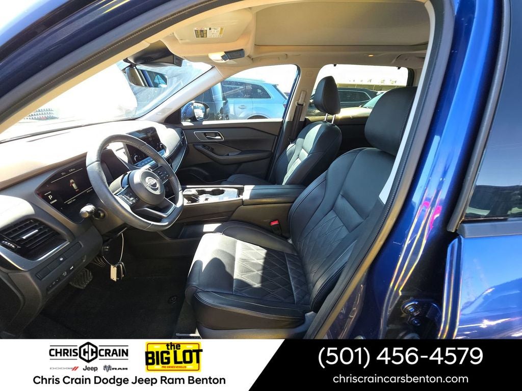 2023 Nissan Rogue Platinum FWD