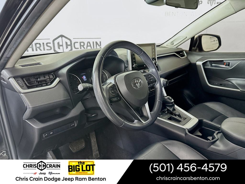 2020 Toyota RAV4 XLE Premium