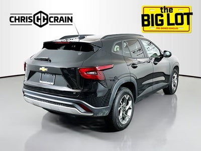 2025 Chevrolet Trax FWD LT