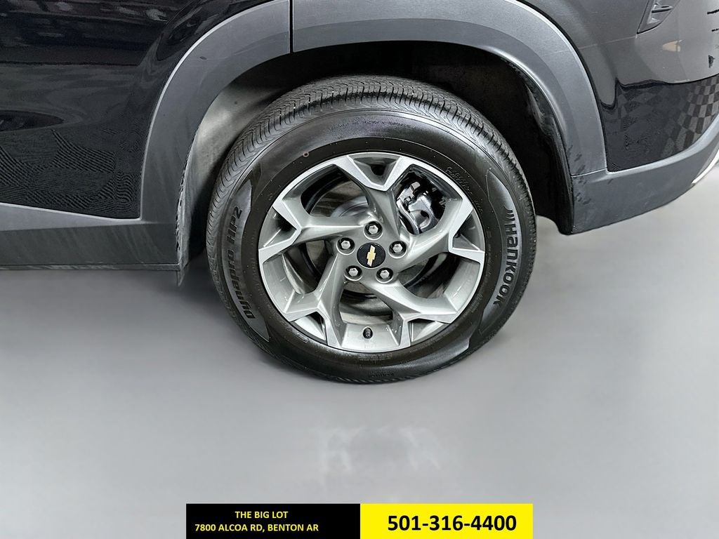 2025 Chevrolet Trax FWD LT