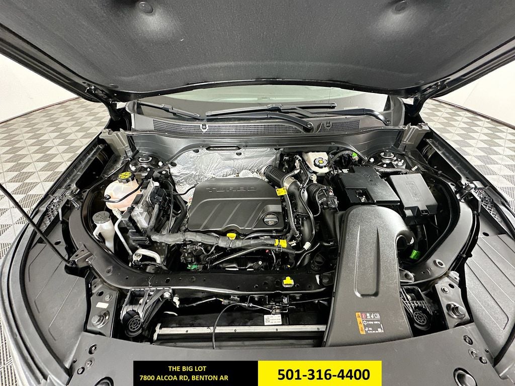 2025 Chevrolet Trax FWD LT