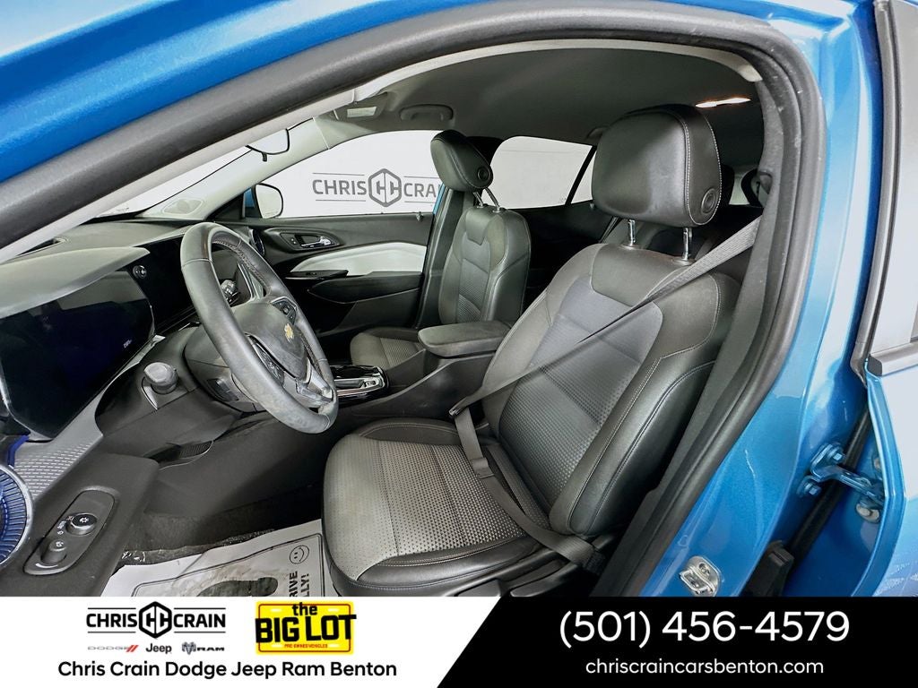 2025 Chevrolet Trax FWD LT