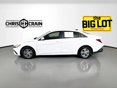 2024 Hyundai Elantra SE
