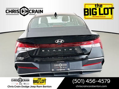 2025 Hyundai Elantra SEL Sport