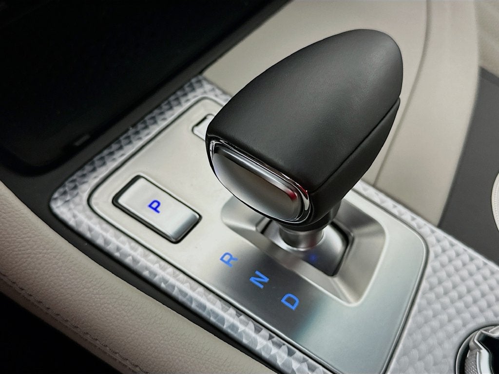 2023 Genesis G70 2.0T RWD