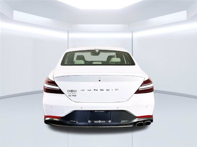 2023 Genesis G70 2.0T RWD