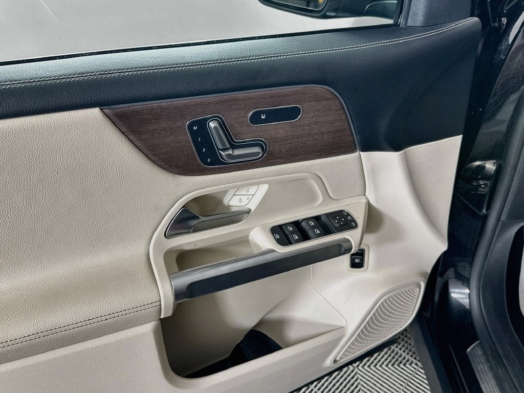 2023 Mercedes-Benz GLB 250 GLB 250