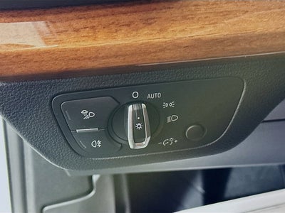 2024 Audi Q5 Premium 40 TFSI quattro S tronic