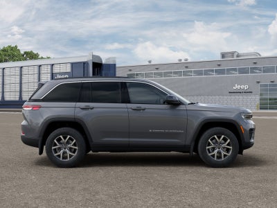 2027 Jeep Grand Cherokee GRAND CHEROKEE LAREDO 4X4