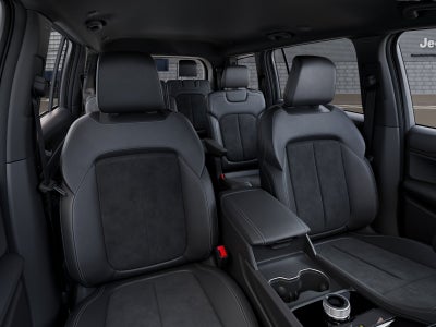 2027 Jeep Grand Cherokee GRAND CHEROKEE L LAREDO ALTITUDE 4X4