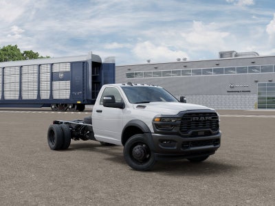 2026 RAM Ram 5500 Chassis Cab RAM 5500 TRADESMAN CHASSIS REGULAR CAB 4X4 84' CA