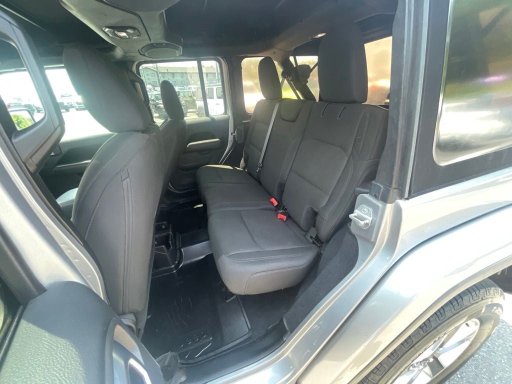 2018 Jeep Wrangler Unlimited Sahara 4x4