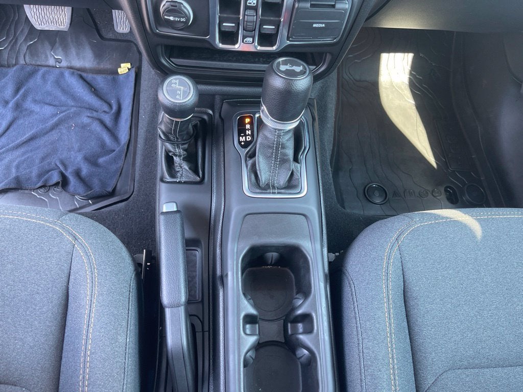 2025 Jeep Wrangler 4-Door Sport 4x4