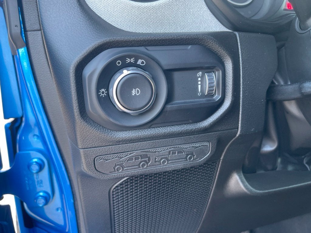 2025 Jeep Wrangler 4-Door Sport 4x4