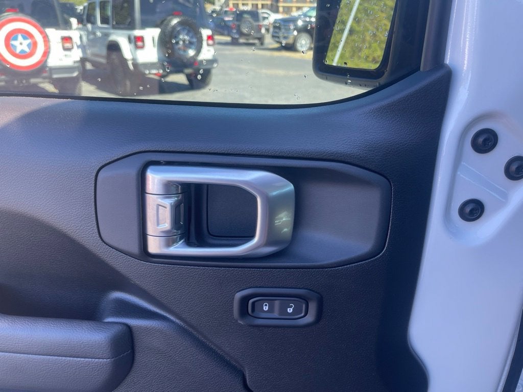 2027 Jeep Wrangler WRANGLER 4-DOOR SPORT