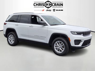 2025 Jeep Grand Cherokee GRAND CHEROKEE LAREDO X 4X2