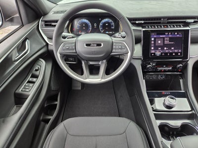 2025 Jeep Grand Cherokee GRAND CHEROKEE LAREDO X 4X2