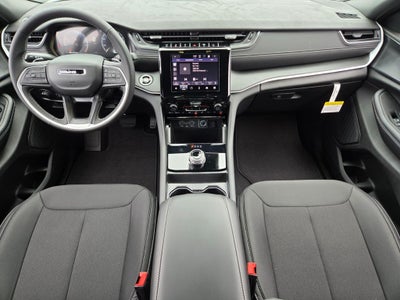 2025 Jeep Grand Cherokee GRAND CHEROKEE LAREDO X 4X2