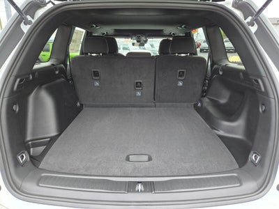 2025 Jeep Grand Cherokee GRAND CHEROKEE LAREDO X 4X2