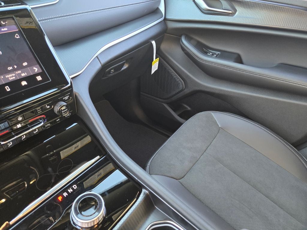 2025 Jeep Grand Cherokee GRAND CHEROKEE ALTITUDE X 4X2