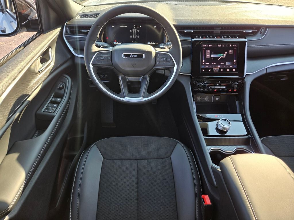 2025 Jeep Grand Cherokee GRAND CHEROKEE ALTITUDE X 4X2