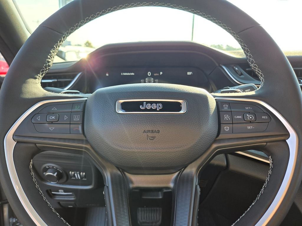 2025 Jeep Grand Cherokee GRAND CHEROKEE ALTITUDE X 4X2