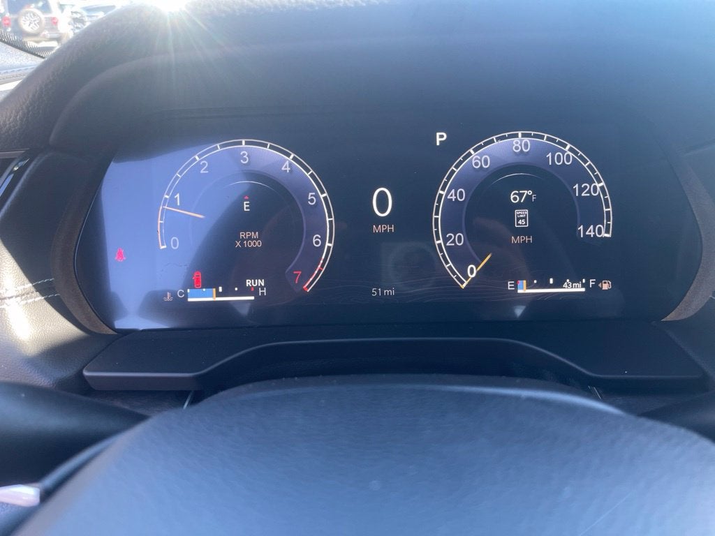 2027 Jeep Grand Cherokee GRAND CHEROKEE LAREDO ALTITUDE 4X2