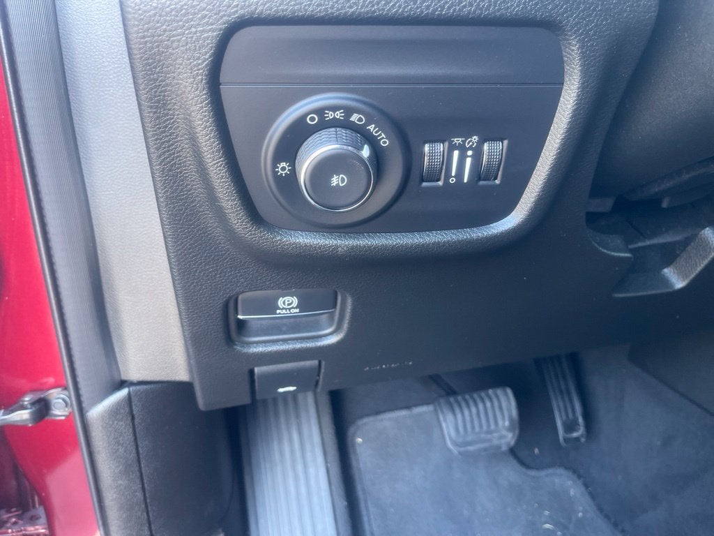 2024 Jeep Grand Cherokee Limited 4x2