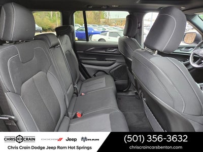 2025 Jeep Grand Cherokee Laredo X 4x4