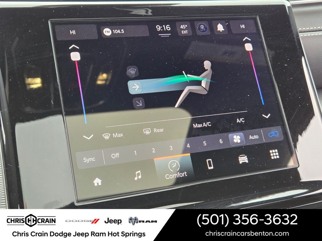 2025 Jeep Grand Cherokee Laredo X 4x4