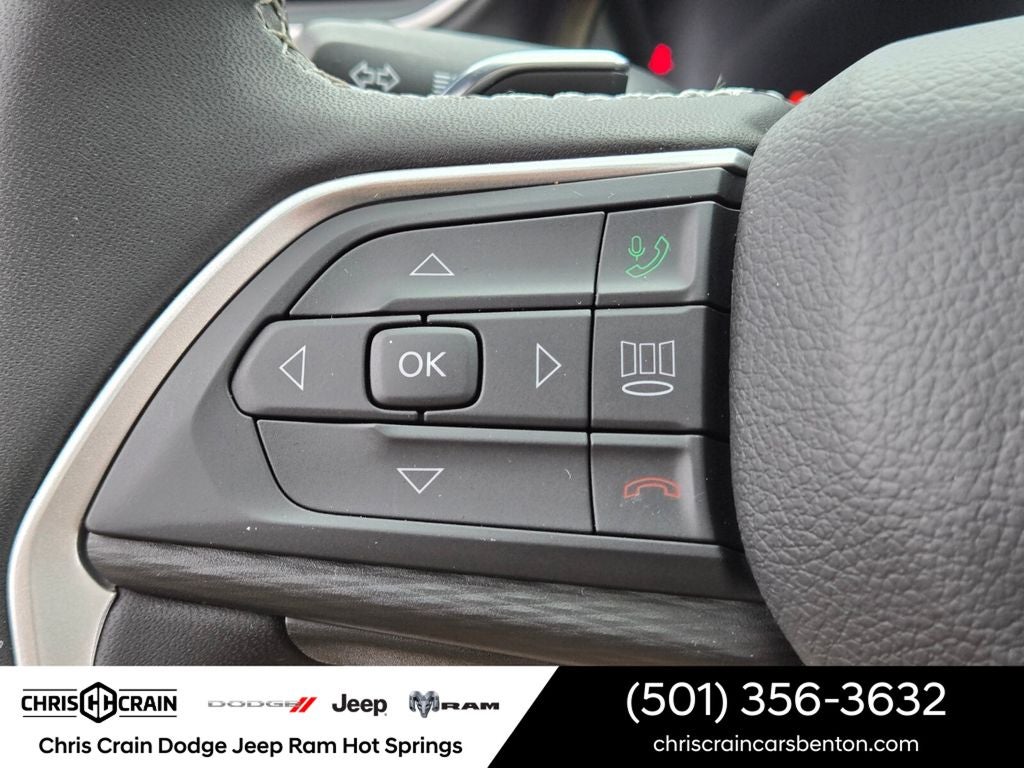 2025 Jeep Grand Cherokee Laredo X 4x4