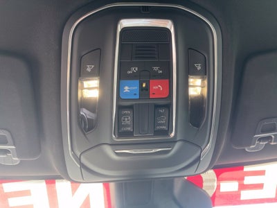 2025 Jeep Grand Cherokee Laredo X 4x4