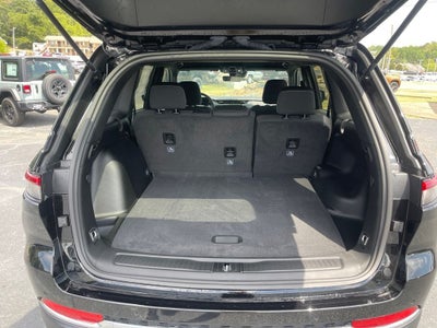 2026 Jeep Grand Cherokee GRAND CHEROKEE LAREDO 4X4