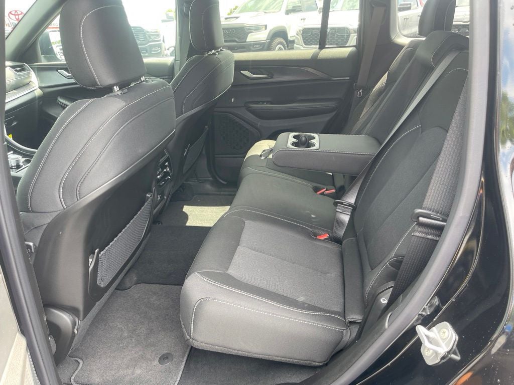 2026 Jeep Grand Cherokee GRAND CHEROKEE LAREDO 4X4