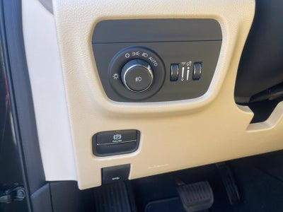 2027 Jeep Grand Cherokee GRAND CHEROKEE LIMITED 4X4